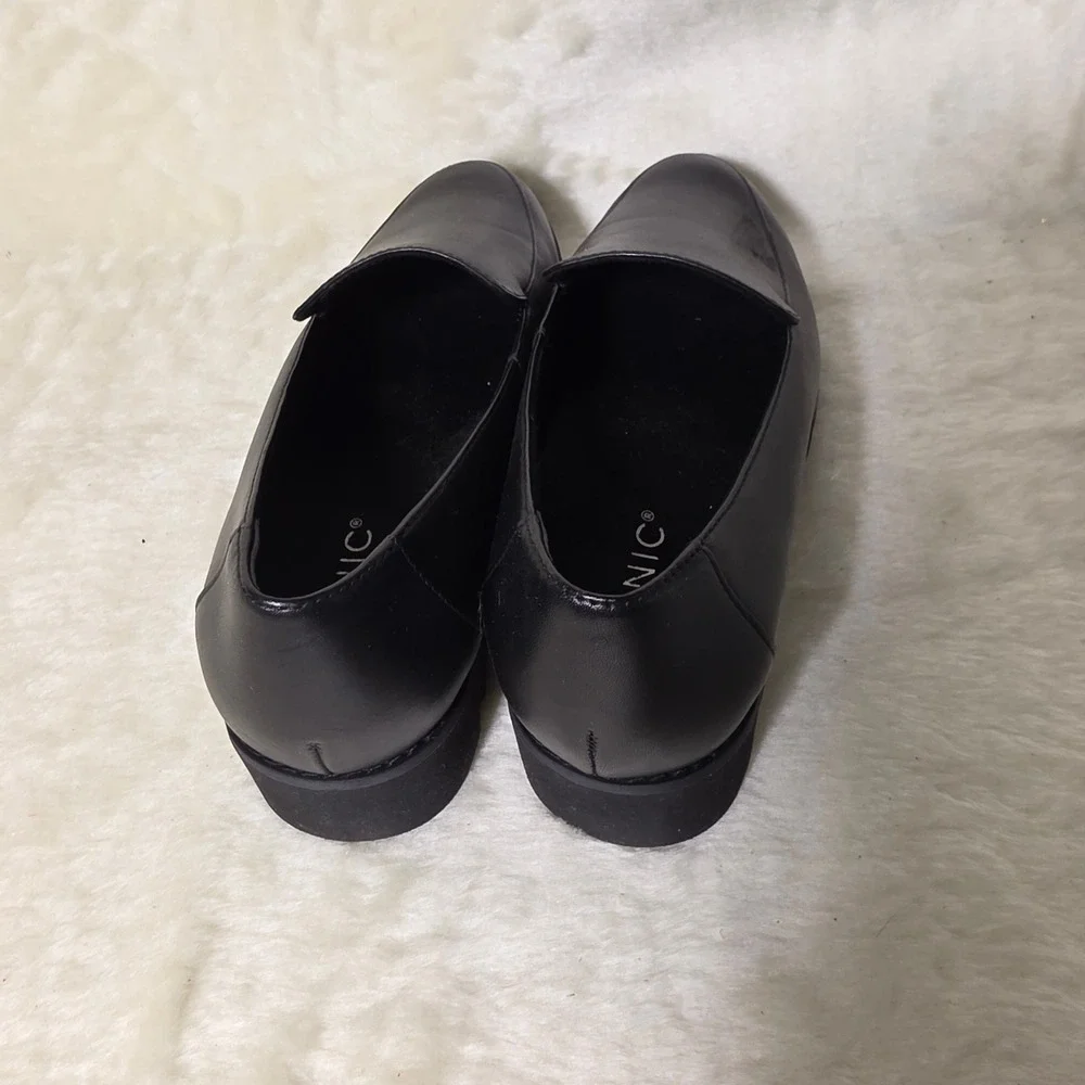 Vionic Kensley Lug Sole Loafer Black Leather Orthotic Women 6.5 NEW